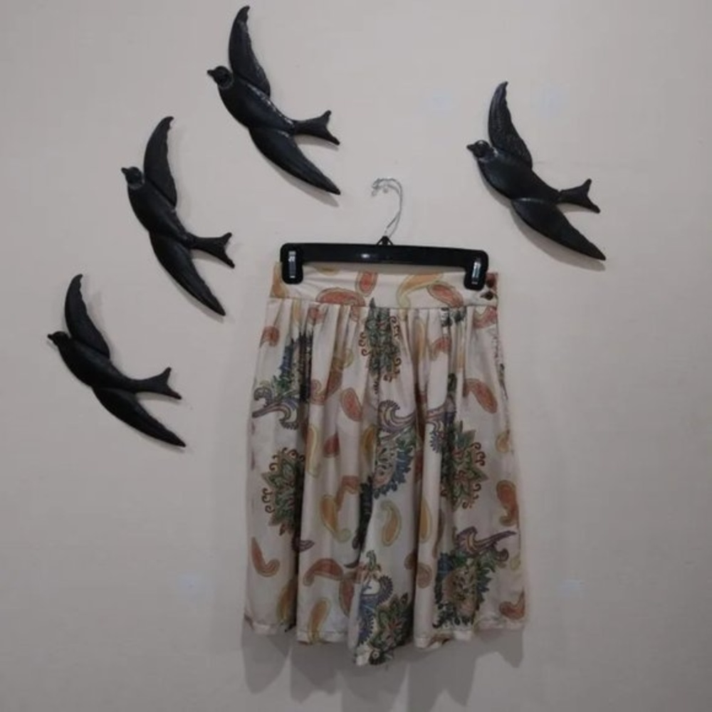 Whistles Washable Silk Paisley High Waisted Shorts, Size M - Vintage NEW!